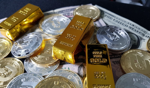 Investing In Gold And Silver: A Decision Guide